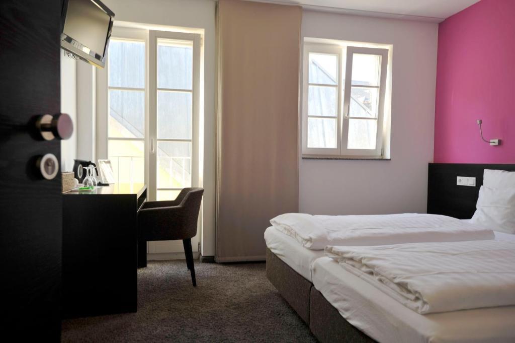 Cafe Elisabeth Hotel Mutterstadt Kamer foto