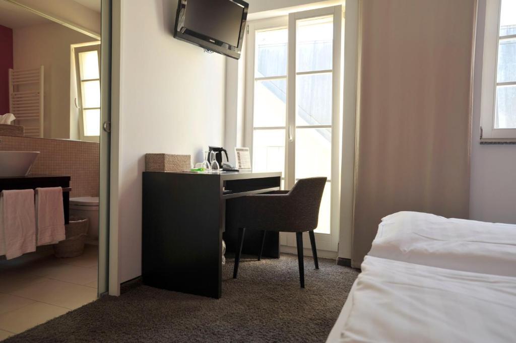 Cafe Elisabeth Hotel Mutterstadt Kamer foto