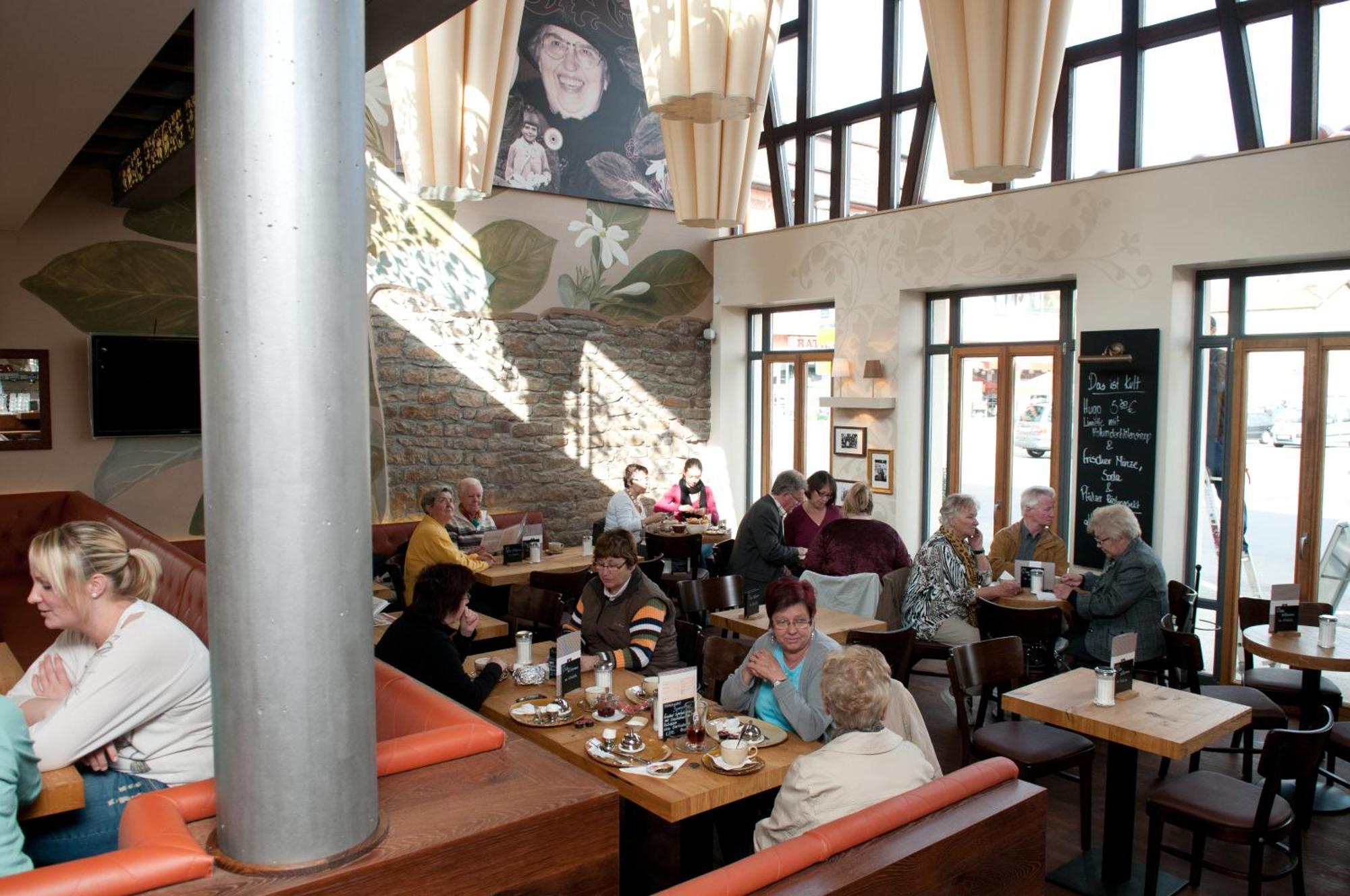 Cafe Elisabeth Hotel Mutterstadt Buitenkant foto